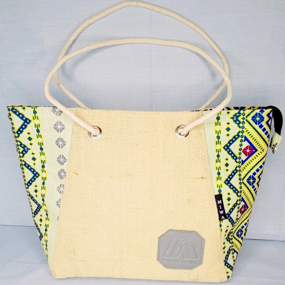 Handmade Bags from West Africa - Picture 1 of 8
